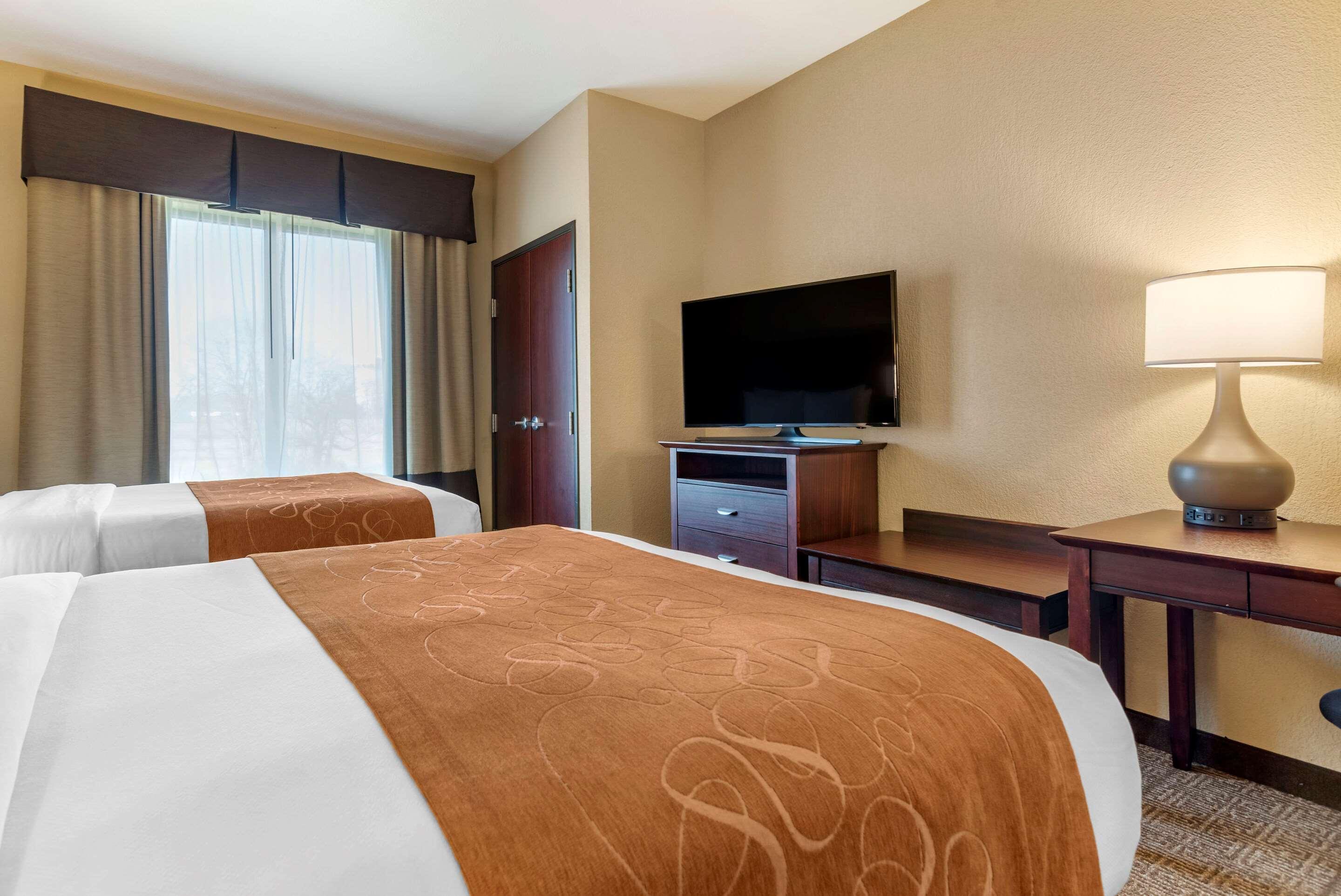 Comfort Suites Airport South Montgomery Buitenkant foto