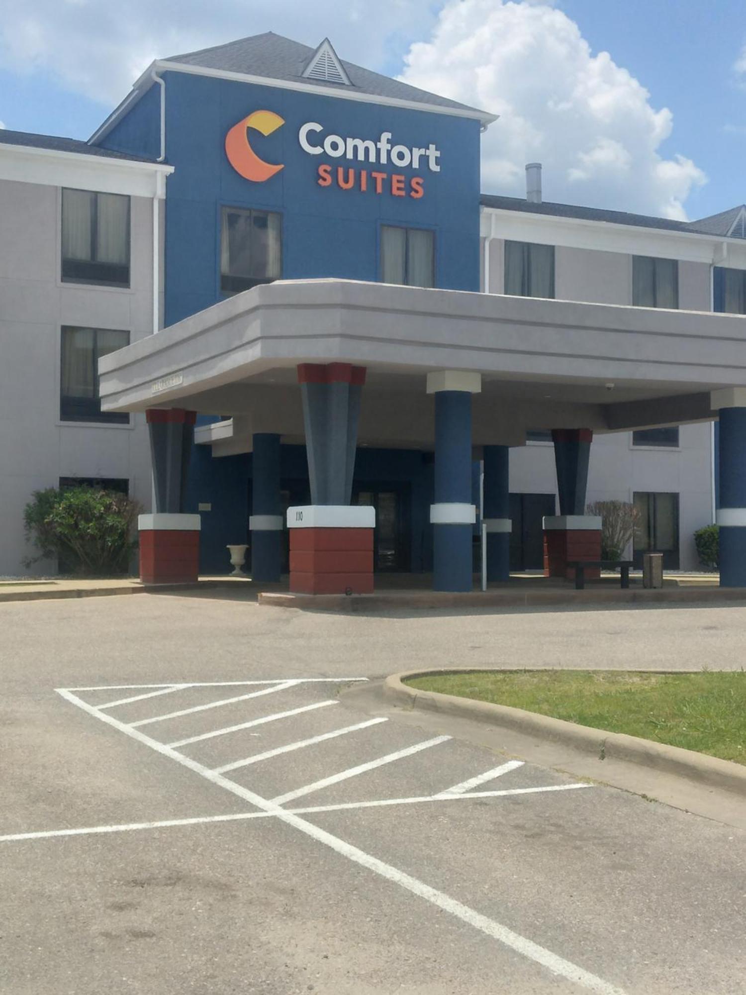 Comfort Suites Airport South Montgomery Buitenkant foto