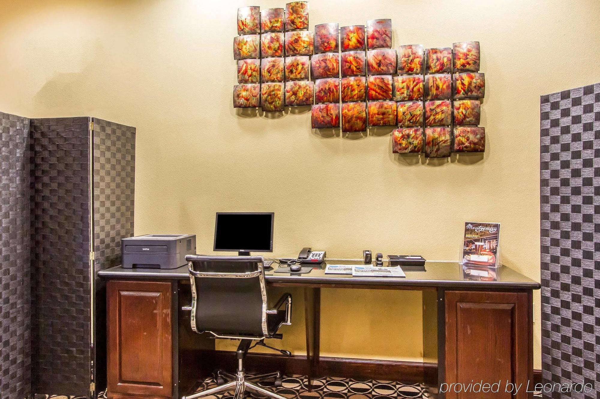 Comfort Suites Airport South Montgomery Buitenkant foto